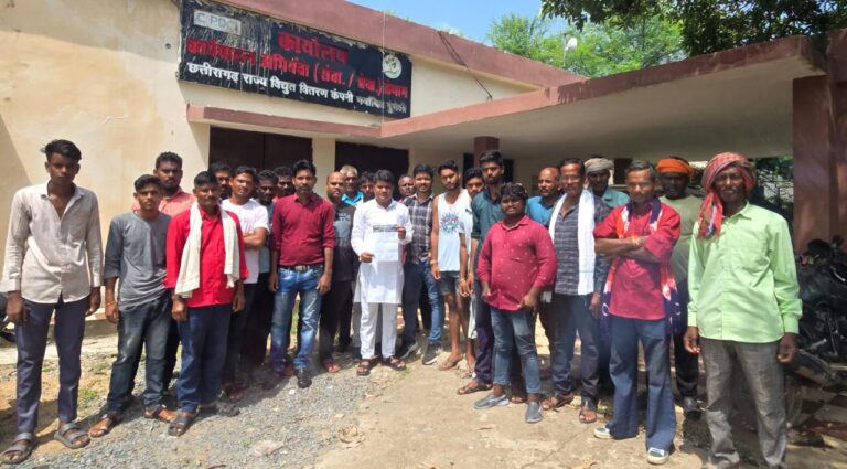 दामापुर गांव में बिजली संकट, लक्ष्मीकांत भास्कर ने उठाई 100 के.वी.ए. ट्रांसफार्मर की मांग