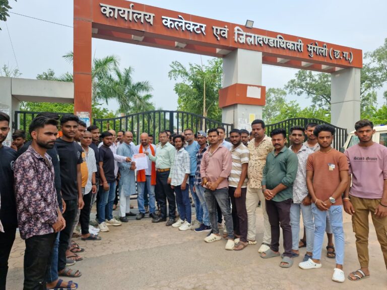 गौ सेवा कल्याण समिति और सर्व हिन्दू समाज ने रामसिंह ठाकुर की रिहाई को लेकर सौंपा ज्ञापन, 72 घंटे में रिहाई नहीं होने पर उग्र आंदोलन की चेतावनी